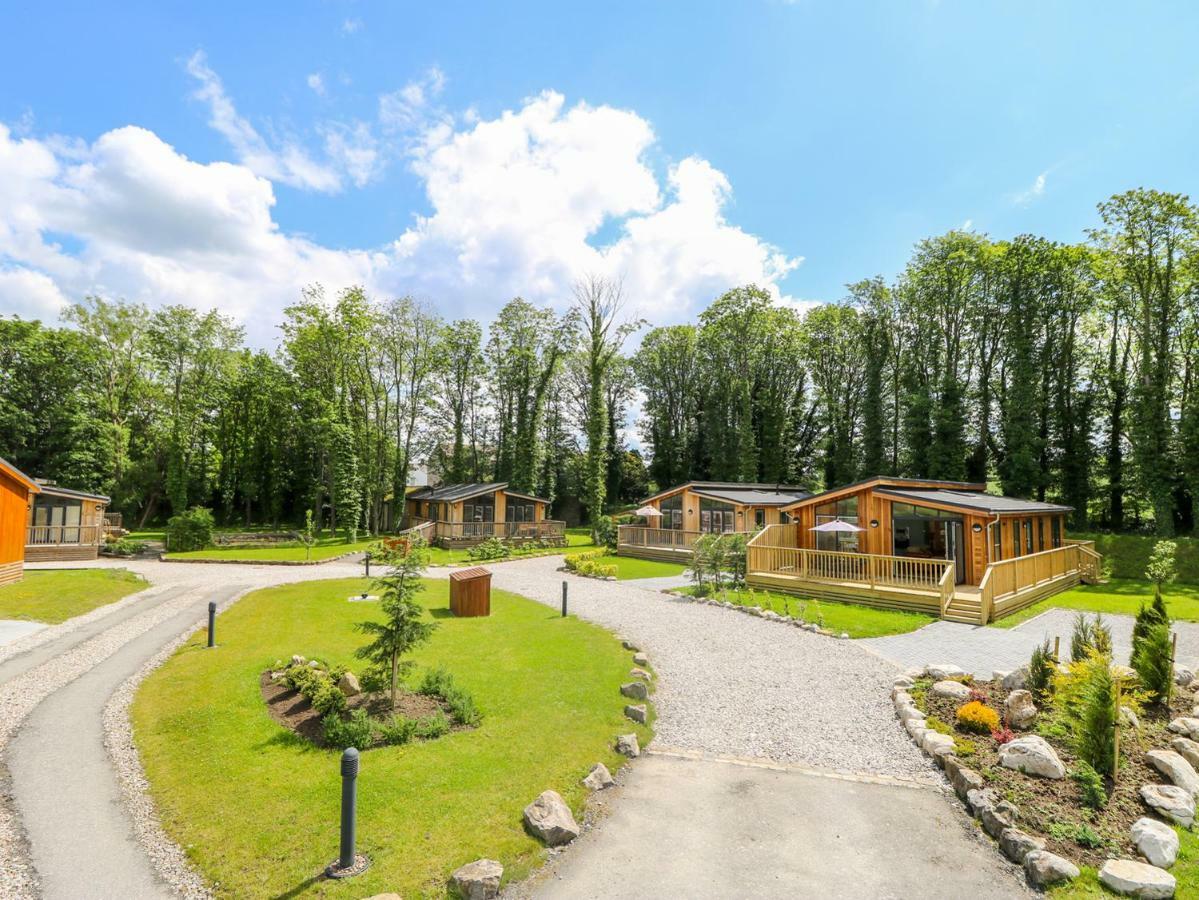 Robin Lodge Скиптън Екстериор снимка