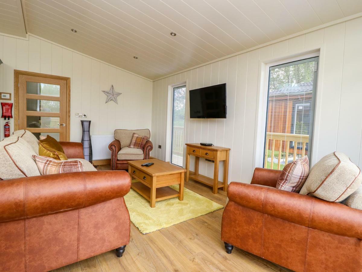 Robin Lodge Скиптън Екстериор снимка